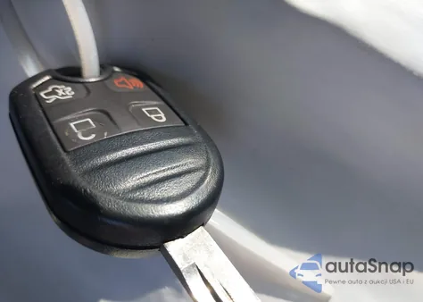 2014 Ford Mustang V6 from USA, damaged, VIN 1ZVBP8AM4E5325018